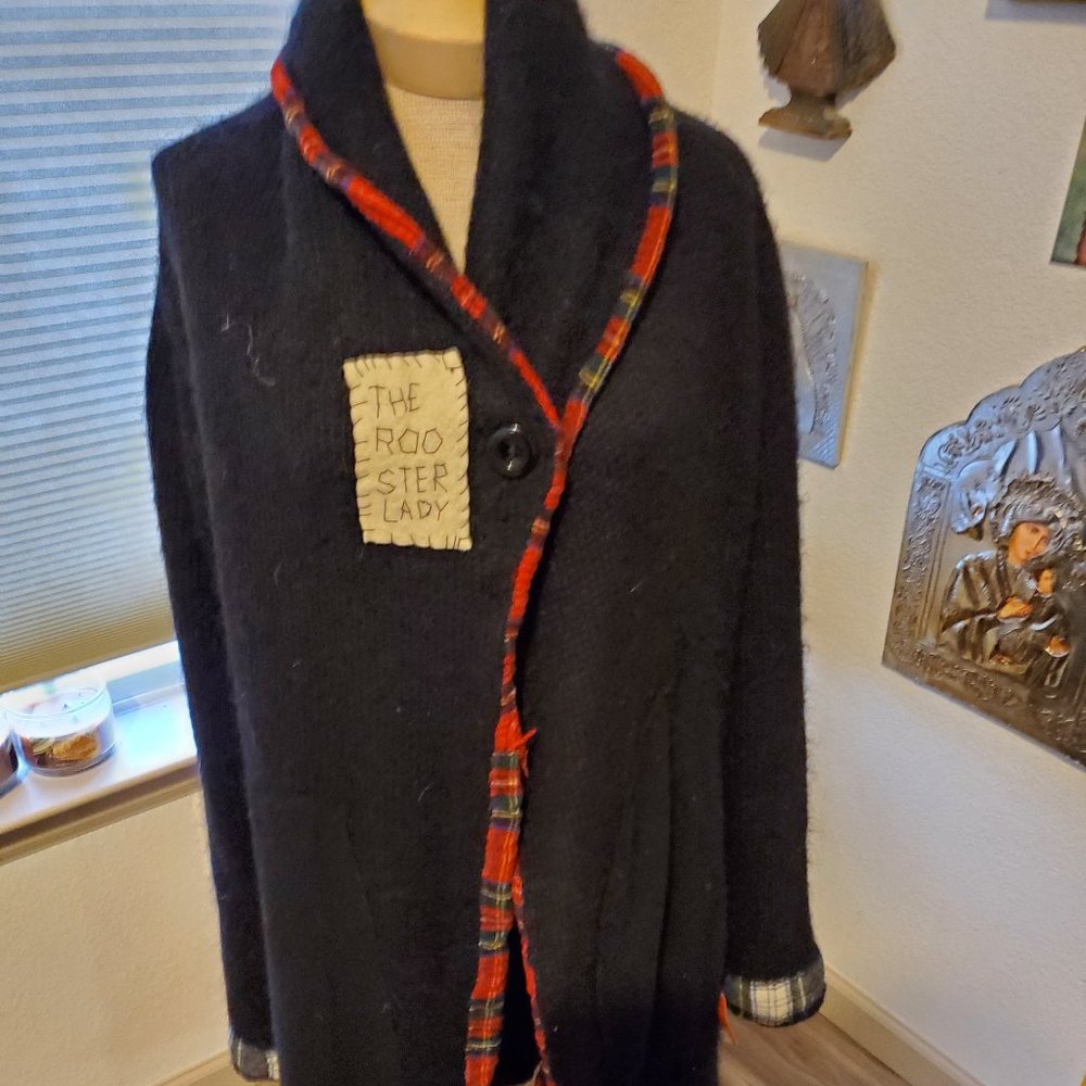 Funky, upcycled ROOSTER sweater - Picture 2 of 6